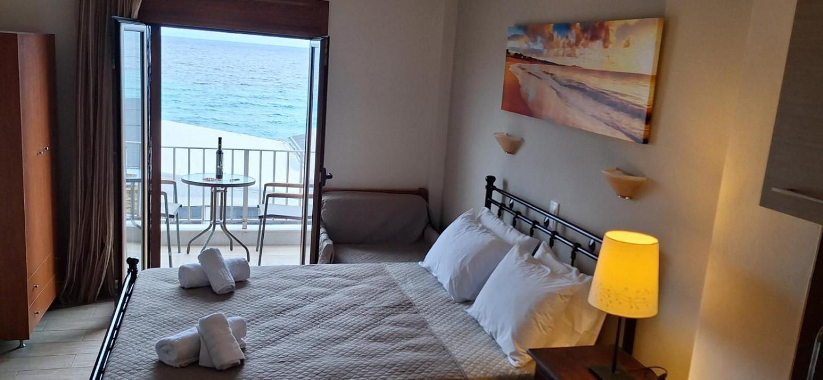 Diolkos Apartement Nea Roda Cameră foto
