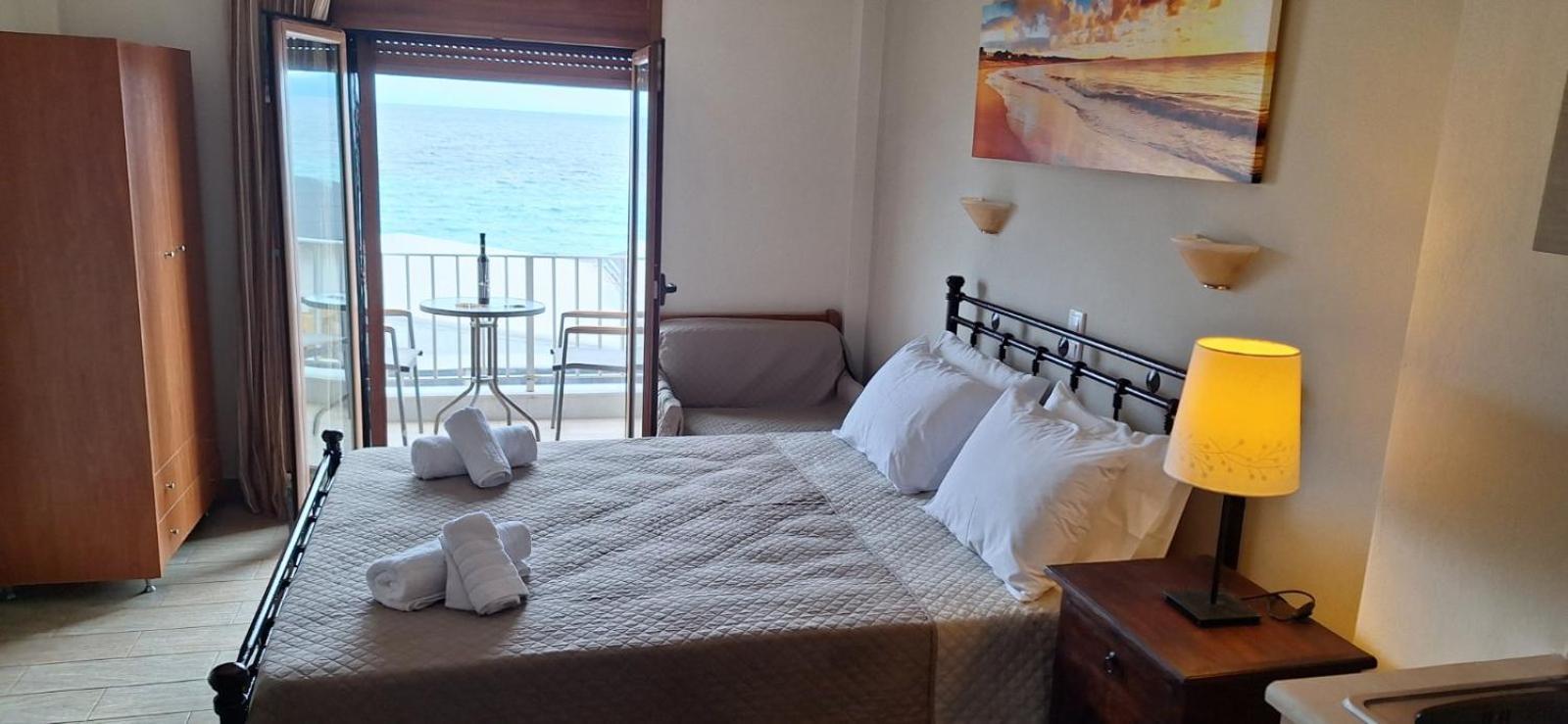 Diolkos Apartement Nea Roda Cameră foto