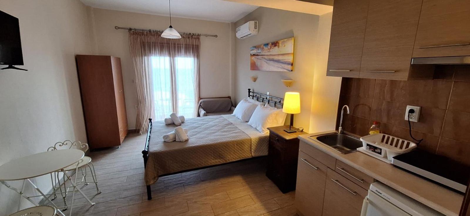 Diolkos Apartement Nea Roda Cameră foto