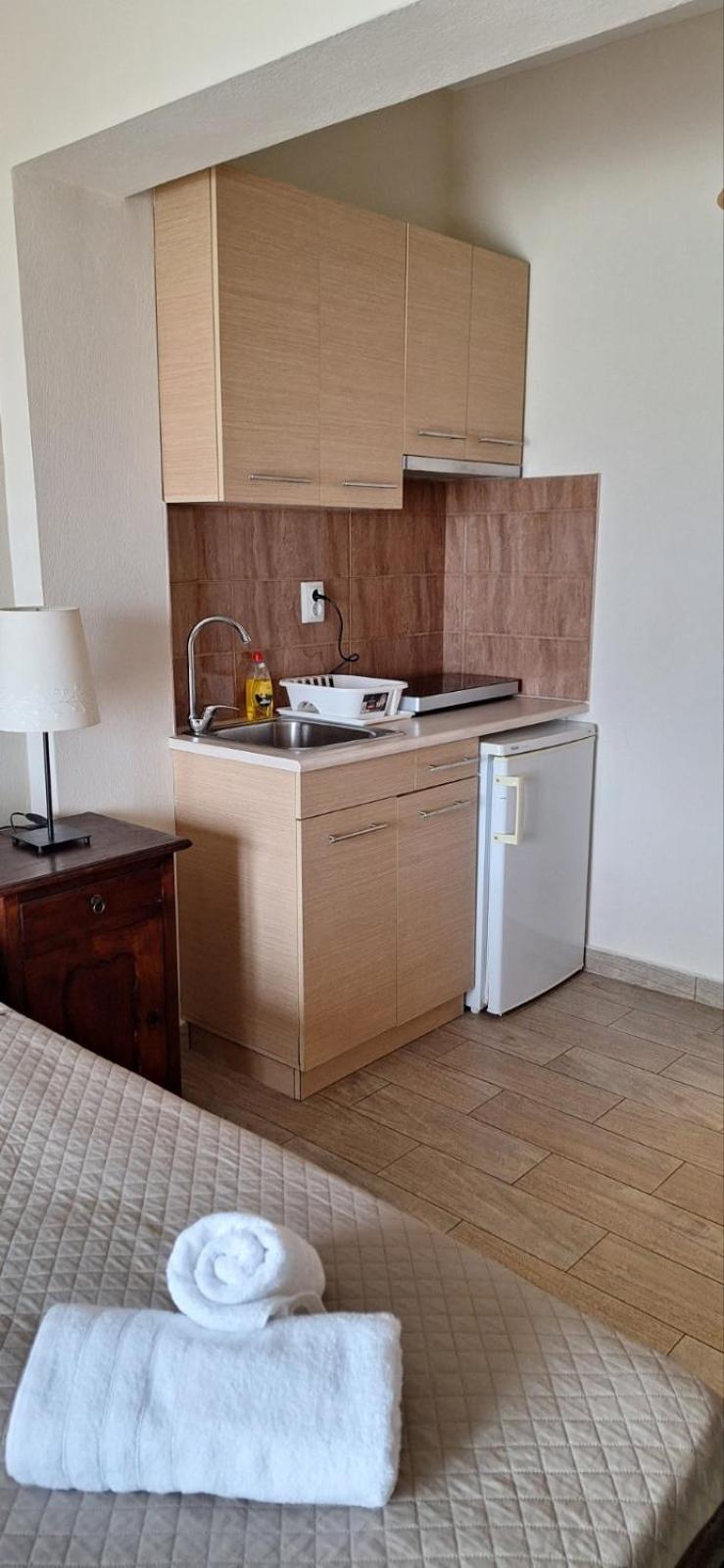 Diolkos Apartement Nea Roda Cameră foto